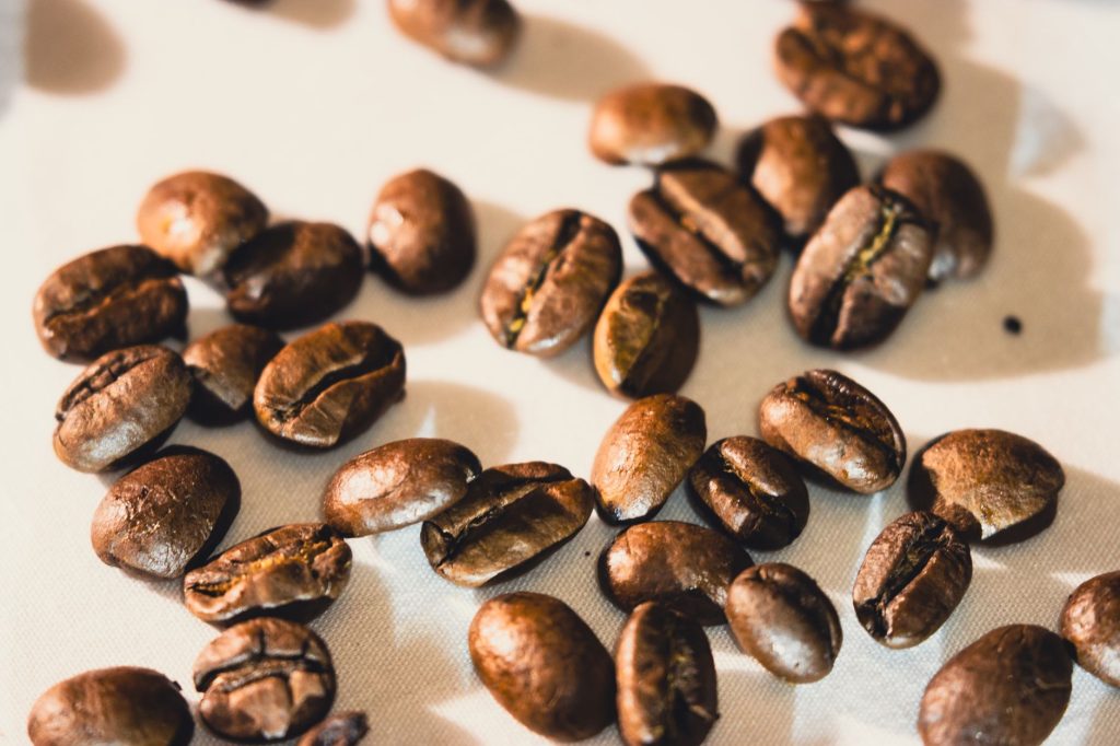 Les interactions entre café et médicaments : ce qu’il faut savoir
