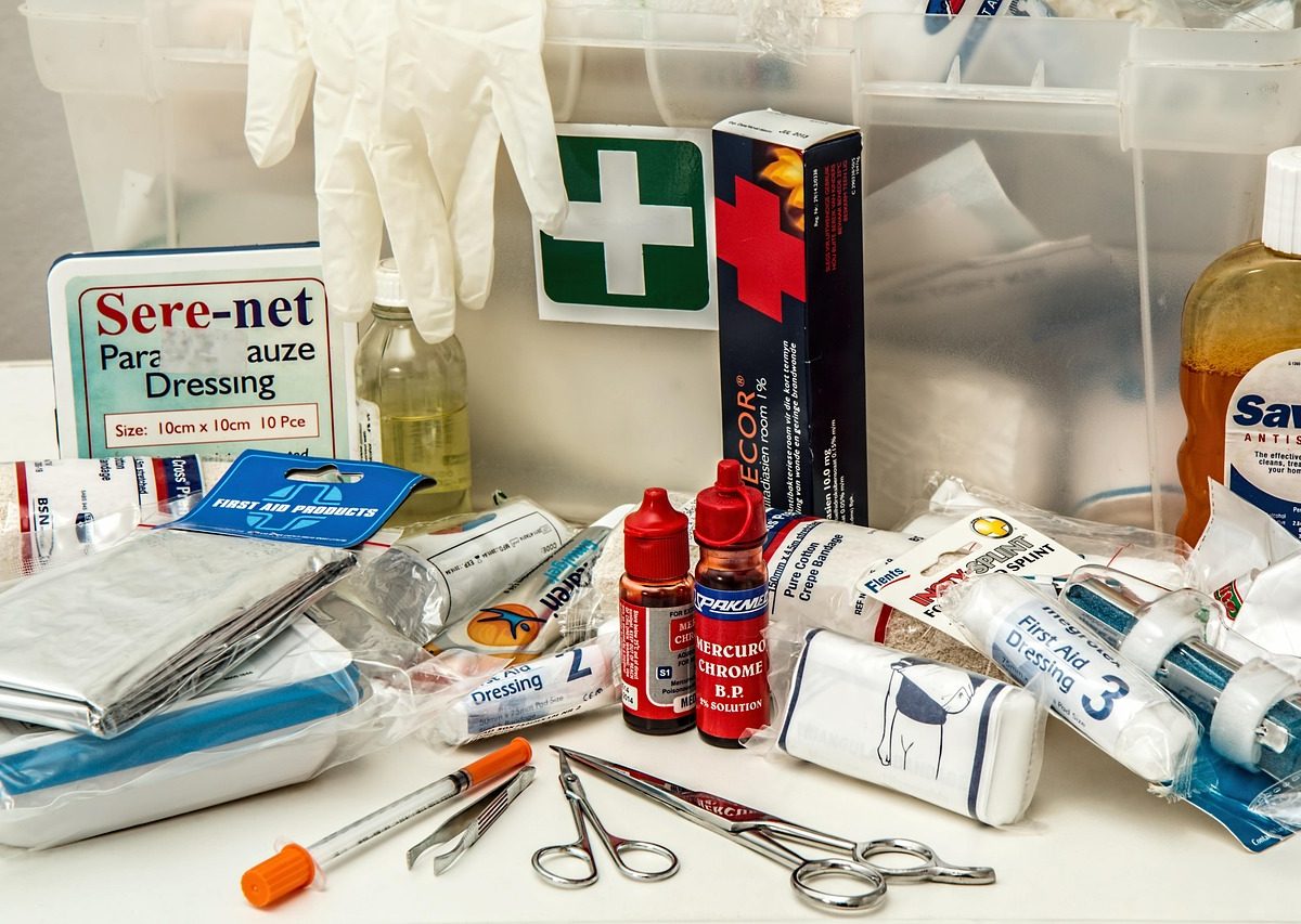 Trousse de secours à la maison : que doit-elle contenir ?