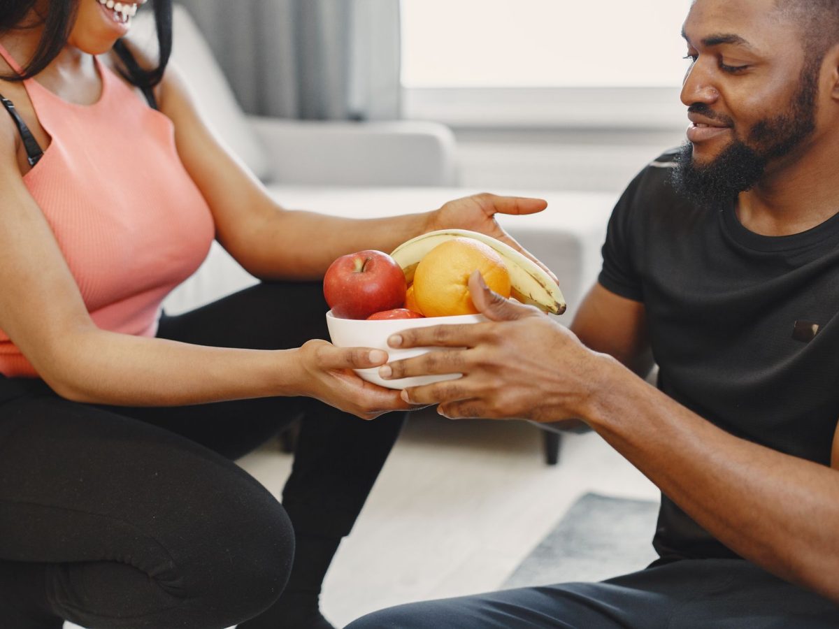 Révélez la douceur de votre peau sèche : routine de soins essentielle